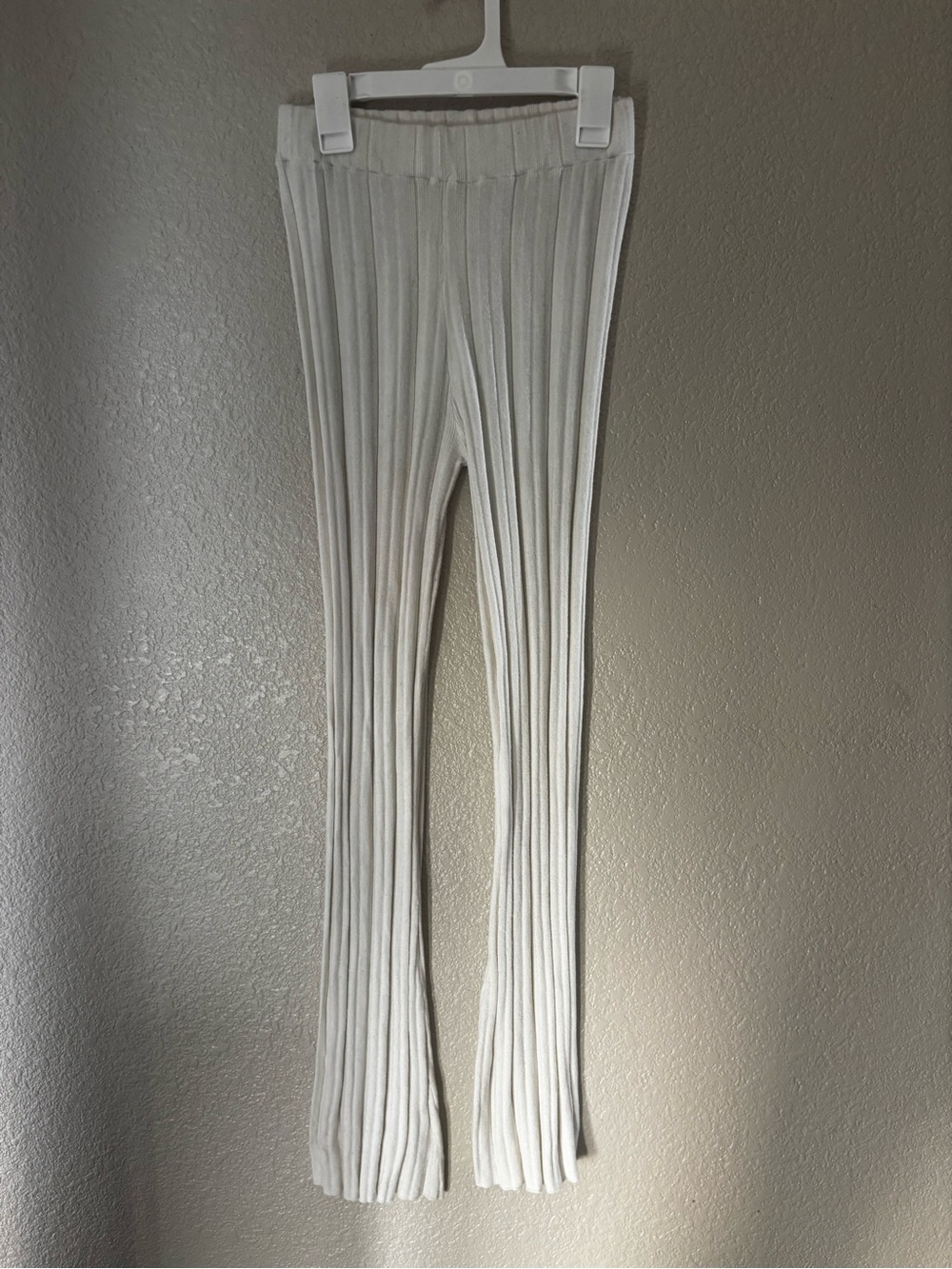 Zara Cream Ribbed Flare Leggings